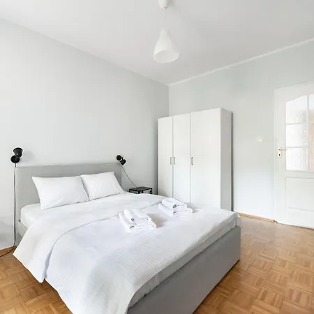 Domaniewska Comfort Apartment Warsaw