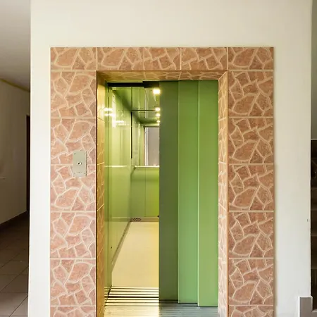 Apartment Domaniewska Comfort *